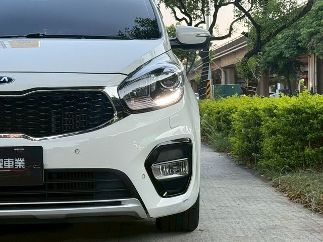KIA起亞 CARENS  第7張相片