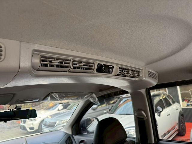 MITSUBISHI三菱 ZINGER  第8張相片