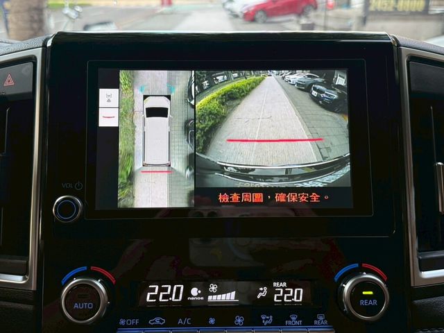 TOYOTA豐田 GRANVIA  第19張相片