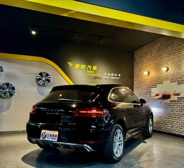 PORSCHE保時捷 MACAN TURBO  第2張相片