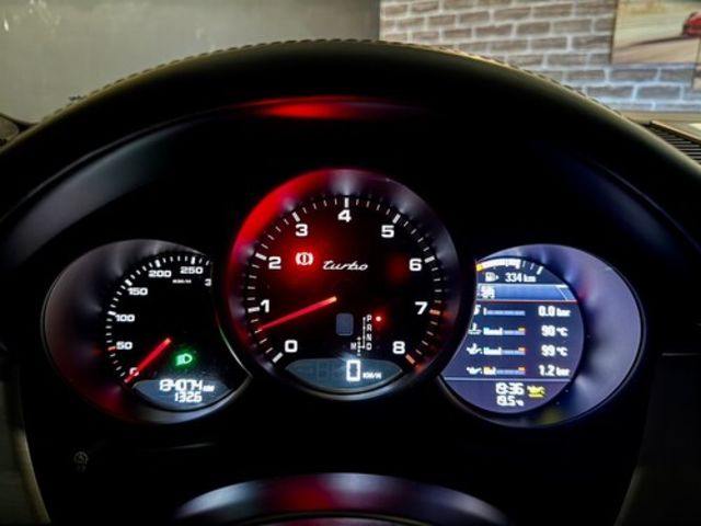 PORSCHE保時捷 MACAN TURBO  第11張相片