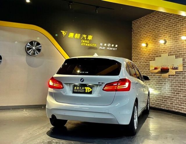 BMW寶馬 218I  第2張相片
