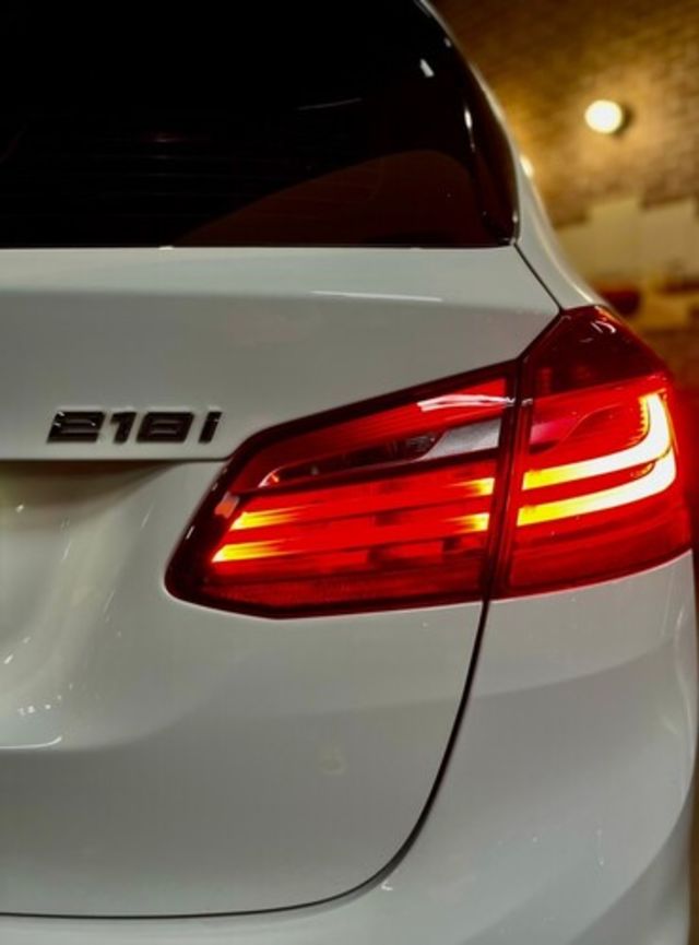 BMW寶馬 218I  第6張相片