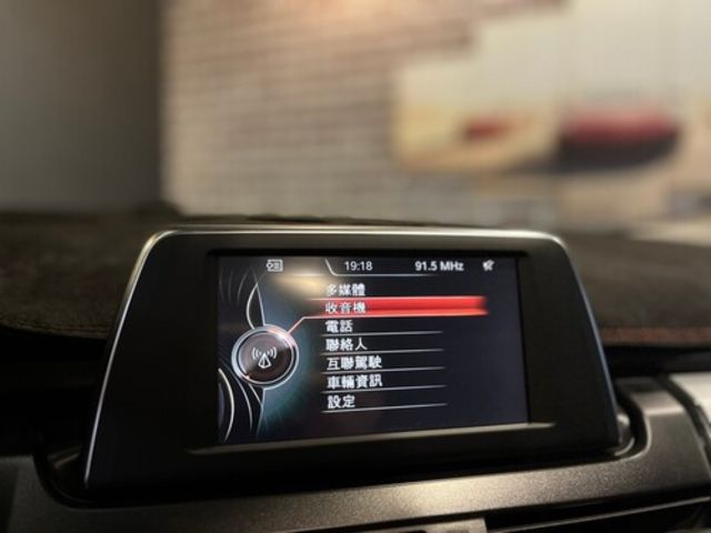 BMW寶馬 218I  第11張相片