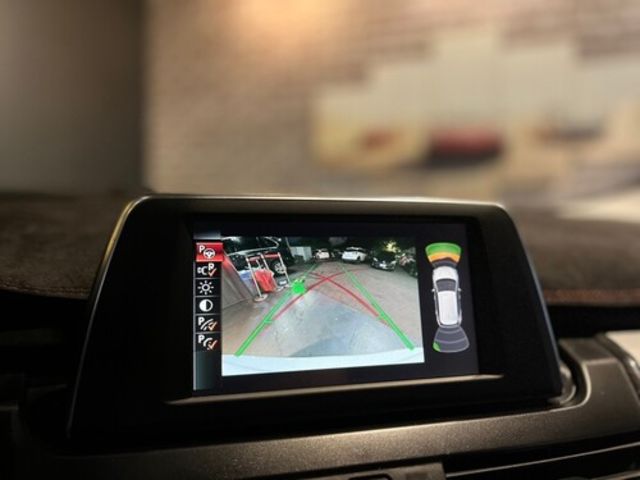 BMW寶馬 218I  第12張相片