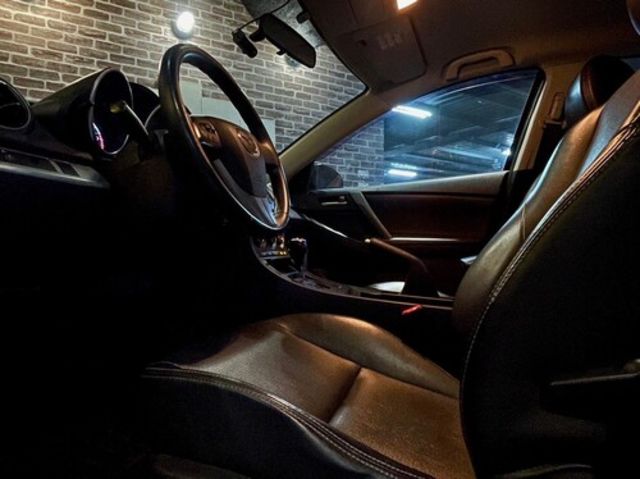 MAZDA馬自達 MAZDA 3  第6張相片