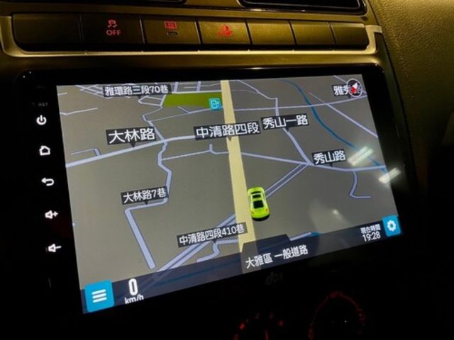 VOLKSWAGEN福斯 POLO  第12張相片