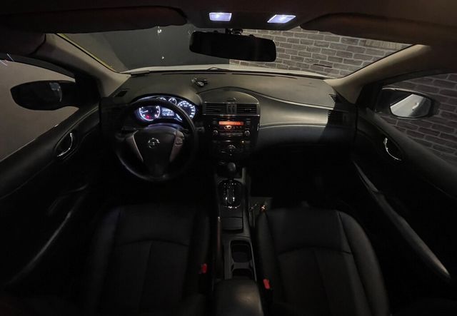 NISSAN日產 TIIDA  第5張相片