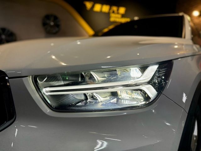 VOLVO富豪 XC40  第5張相片