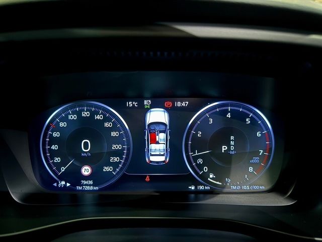 VOLVO富豪 XC40  第11張相片