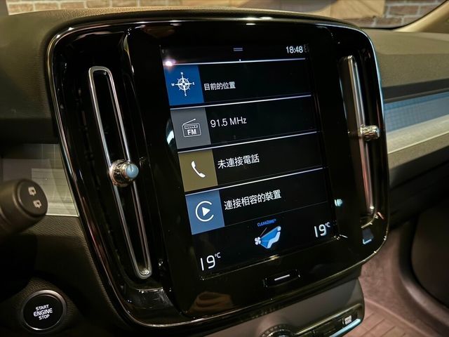 VOLVO富豪 XC40  第14張相片