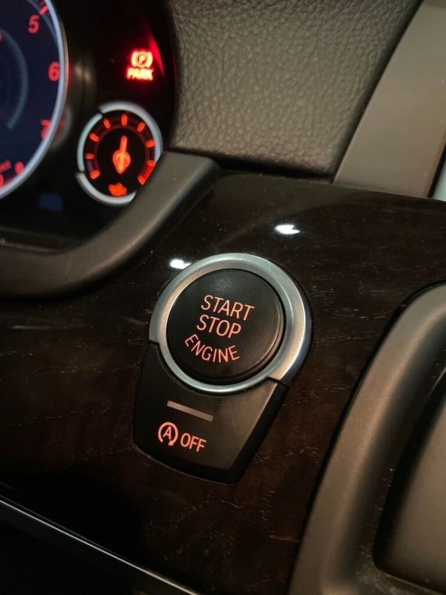 BMW寶馬 520I  第13張相片