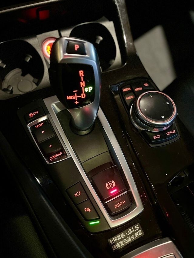 BMW寶馬 520I  第15張相片