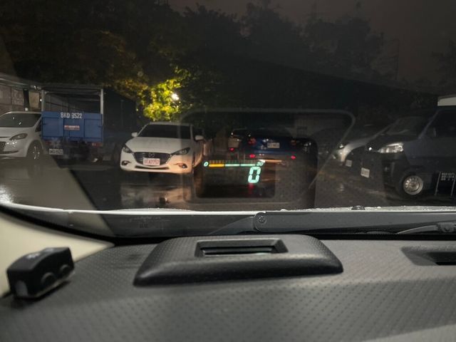 NISSAN日產 LIVINA  第9張相片