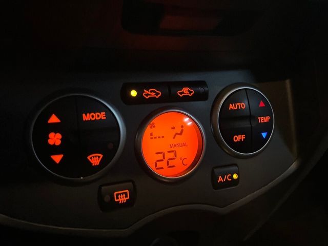 NISSAN日產 LIVINA  第10張相片