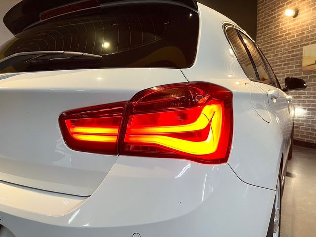 BMW寶馬 120I  第6張相片