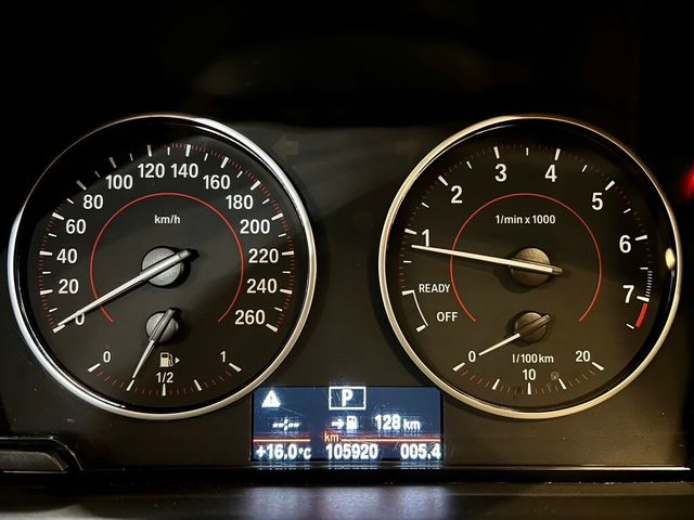 BMW寶馬 120I  第11張相片