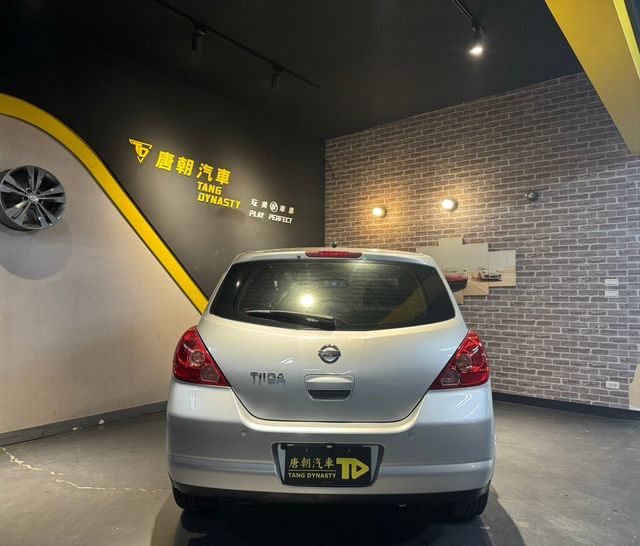 NISSAN日產 TIIDA  第4張相片