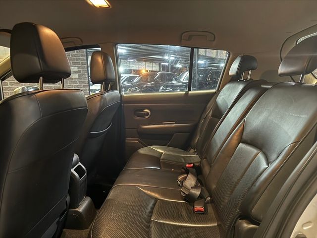 NISSAN日產 TIIDA  第7張相片