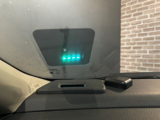 NISSAN日產 TIIDA  第9張相片