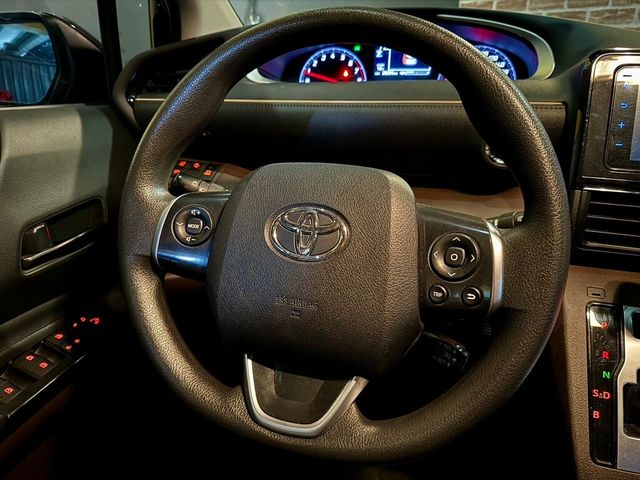 TOYOTA豐田 SIENTA  第12張相片