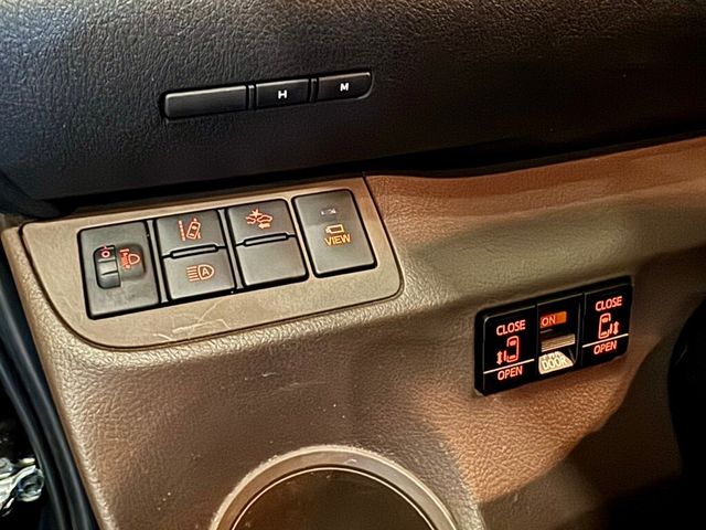 TOYOTA豐田 SIENTA  第17張相片