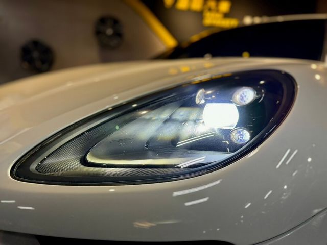 PORSCHE保時捷 MACAN  第5張相片