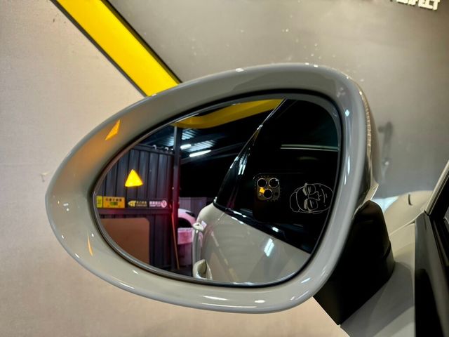 PORSCHE保時捷 CAYENNE  第19張相片