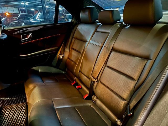 M-BENZ賓士 E350  第8張相片