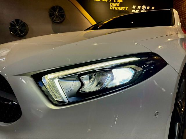 M-BENZ賓士 A180  第5張相片