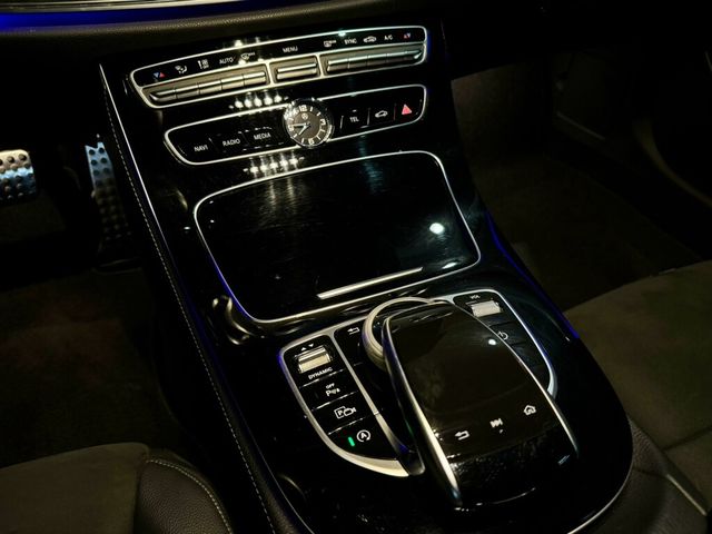 M-BENZ賓士 E250  第14張相片