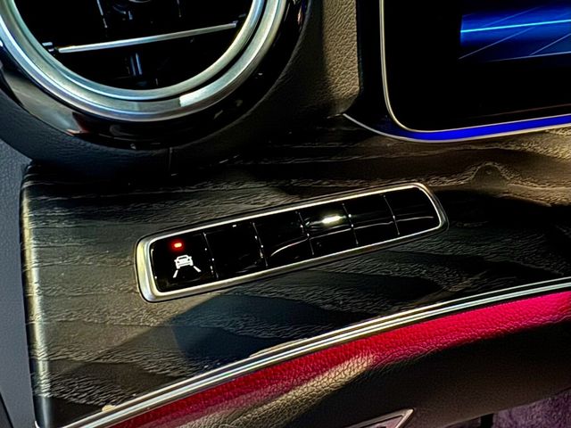 M-BENZ賓士 E250  第15張相片