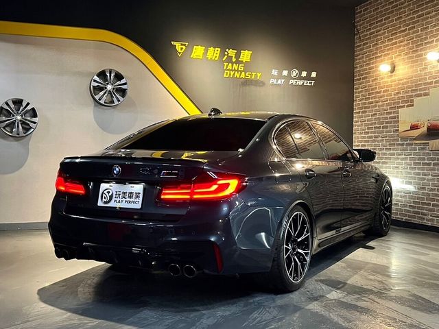 BMW寶馬 M5  第2張相片