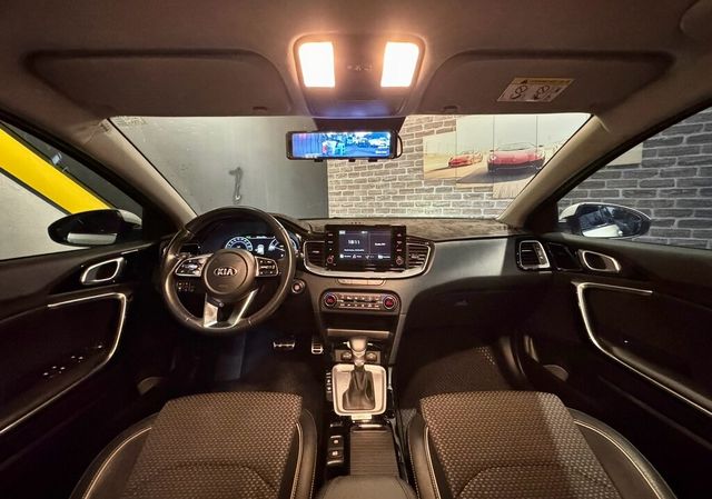 KIA起亞 CEED  第13張相片