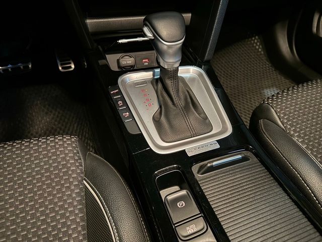 KIA起亞 CEED  第29張相片