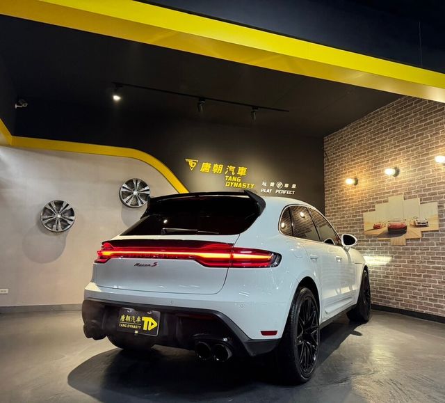PORSCHE保時捷 MACAN  第3張相片