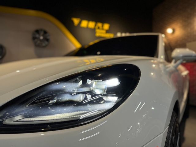 PORSCHE保時捷 MACAN  第9張相片