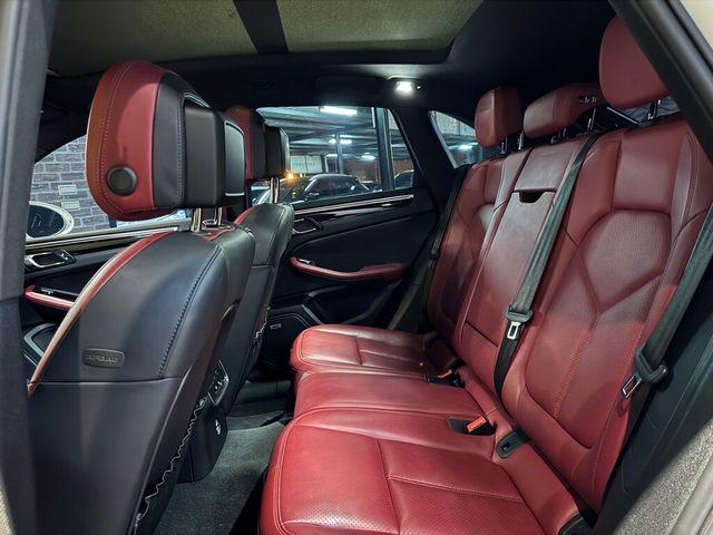 PORSCHE保時捷 MACAN  第17張相片