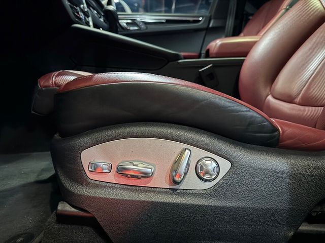PORSCHE保時捷 MACAN  第33張相片