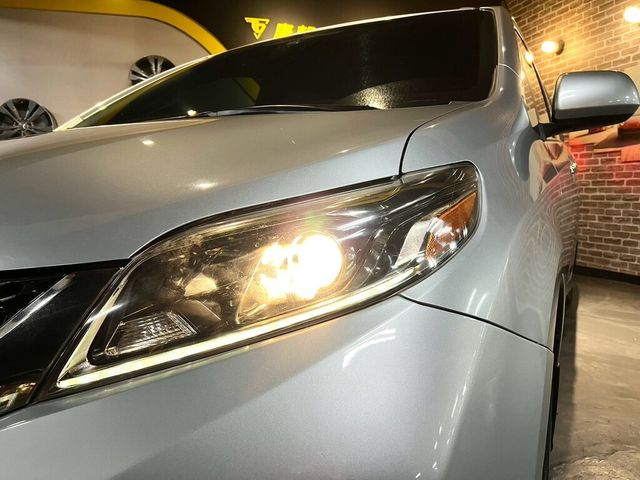 TOYOTA豐田 SIENNA  第9張相片
