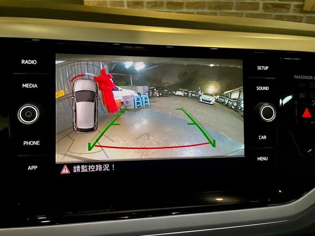VOLKSWAGEN福斯 POLO  第25張相片