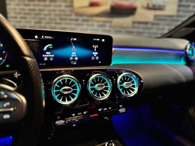 M-BENZ賓士 A250  第16張相片