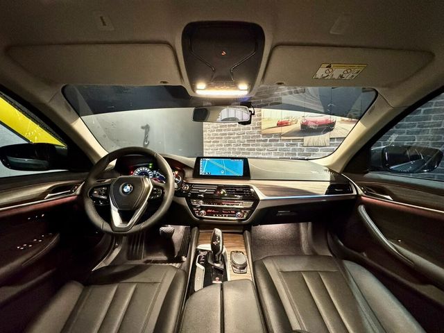 BMW寶馬 520D  第7張相片