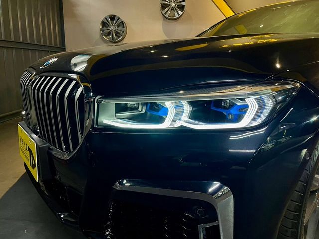 BMW寶馬 740LI  第5張相片
