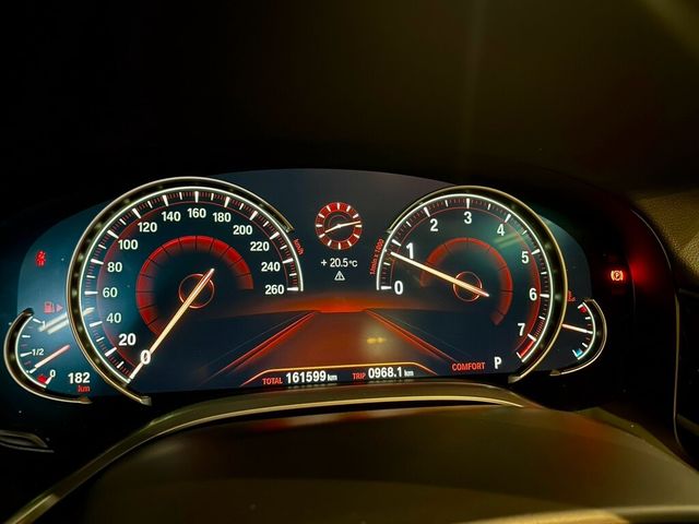 BMW寶馬 740LI  第12張相片