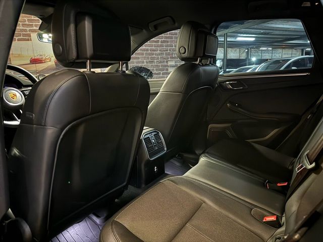 PORSCHE保時捷 MACAN  第10張相片