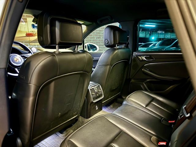 PORSCHE保時捷 MACAN  第10張相片