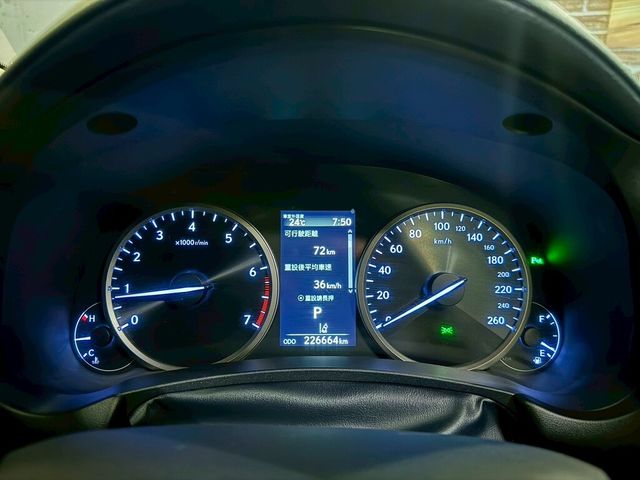 LEXUS凌志 NX200  第13張相片