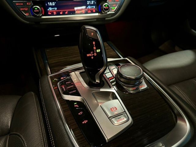 BMW寶馬 730I LUXURY  第15張相片