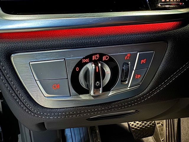 BMW寶馬 730I LUXURY  第16張相片